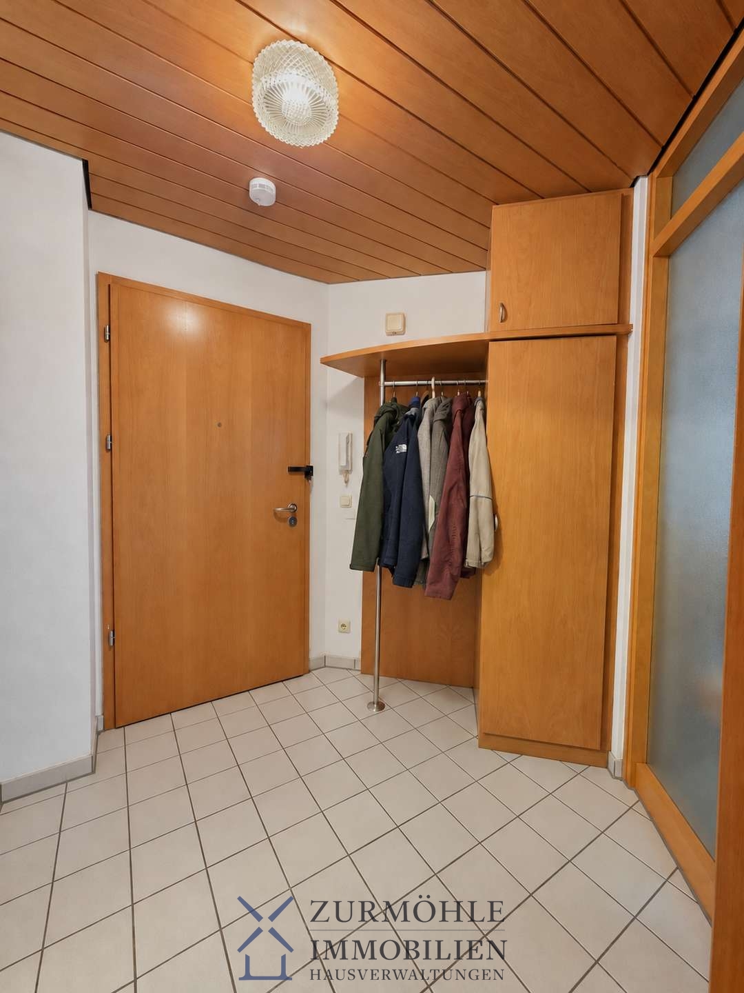 Eingangsbereich/Garderobe